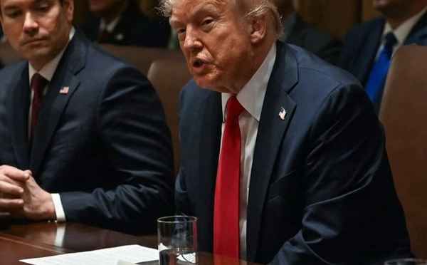 Trump signe le GENIUS Act : les États-Unis veulent dominer l’ère des actifs numériques