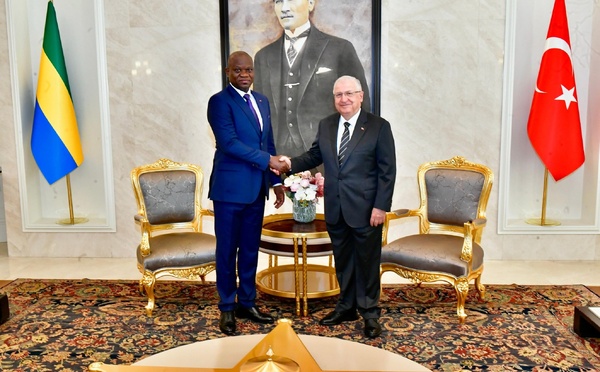 Diplomatie : le président gabonais en visite officielle en Turquie