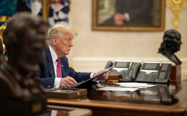 États-Unis : Donald Trump impose de nouvelles restrictions aux travailleurs étrangers titulaires de visas H-1B