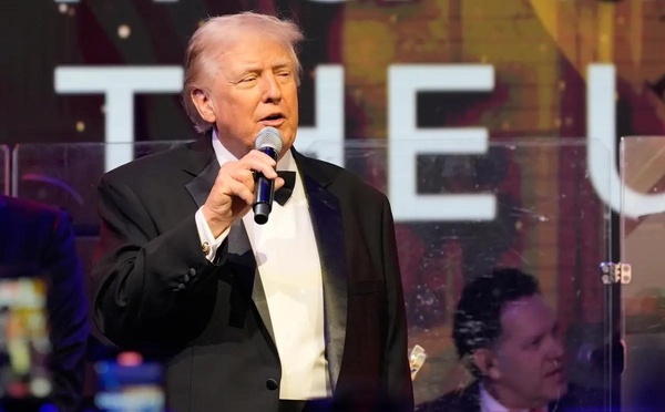 Nouvel An 2026 : Trump improvise un message axé sur la paix, le pouvoir et la prise de conscience politique