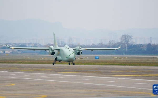 Technologie - Rainbow YH-1000S : Le futur de la logistique hybride est chinois