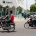 Banque Orabank N'Djamena moto centre-ville circulation