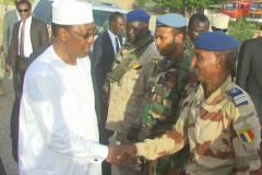 visite du président tchadienn Idriss Déby à Abéché