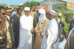 visite du président tchadienn Idriss Déby à Abéché