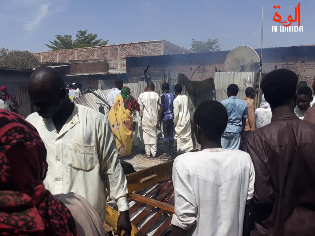Tchad : un incendie provoque d'importants dégâts à N'Djamena, au quartier N'Djari, le 22 février 2019.