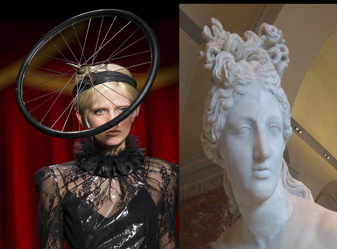 Aphrodite se prépare à se mettre en selle...