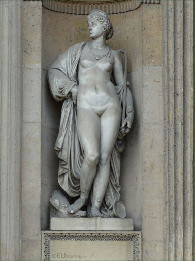 Circé, statue de Charles Gumery (1827-1871), Aile Sud, cour Carrée Louvre