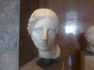 Aphrodite, tête "Kaufmann" Aphrodite, tête "Kaufmann"