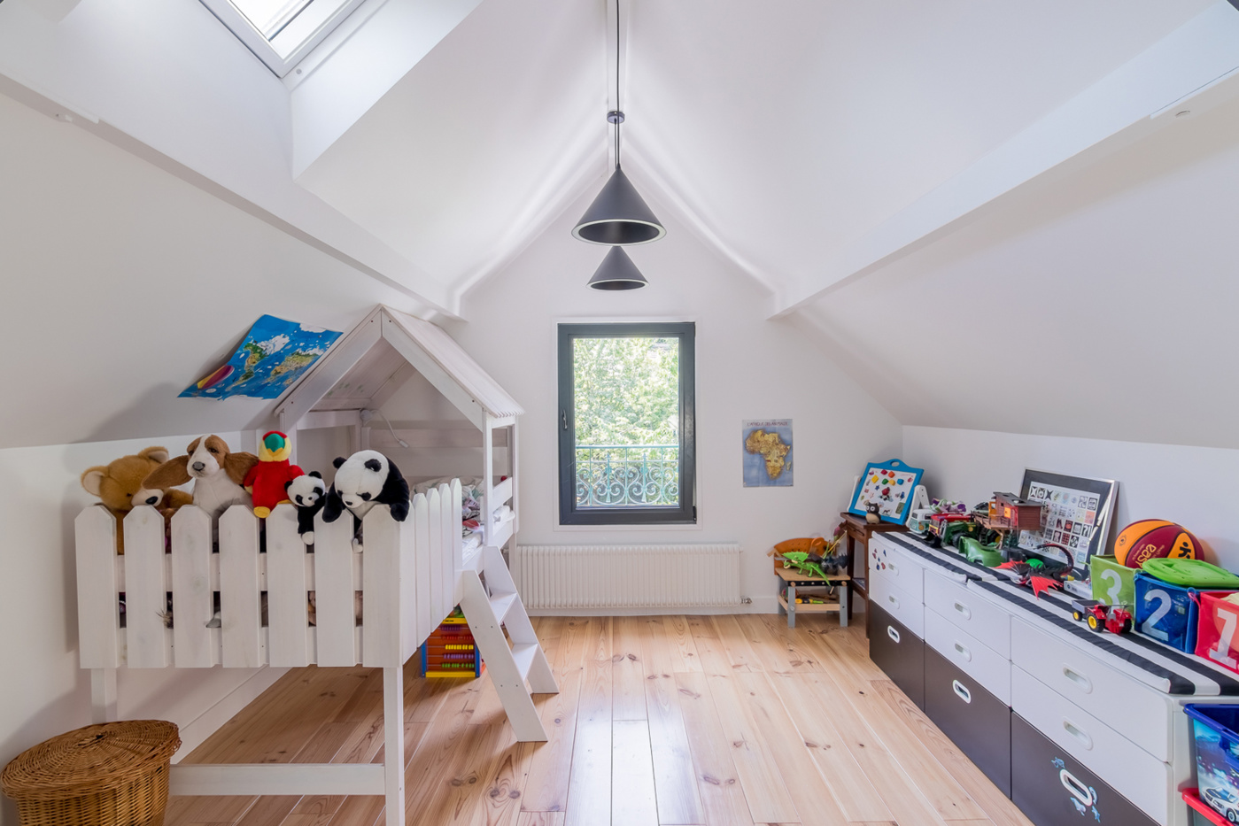 202 m² : Extension d'une meulière 202 m² : Extension d'une meulière