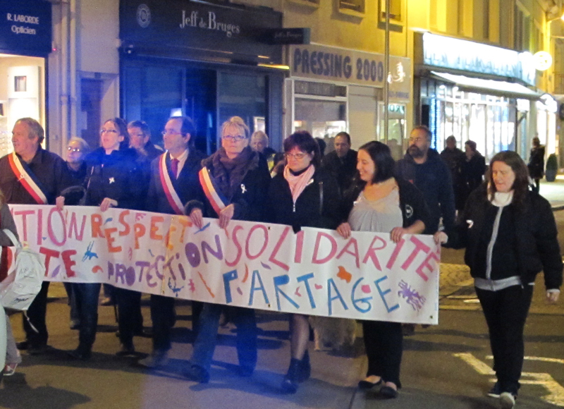 Les 5 logements de la Villa Calderon accueillent des femmes et des familles à la rue. L'opposition a voté contre la Villa Calderon, râlant contre : " Une dépense de prestige". A vous de juger