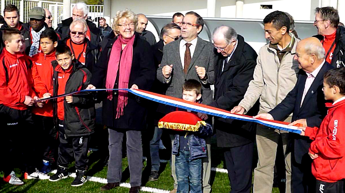 Bravo Louviers ! Jour de fête pour le foot... Bravo Louviers ! Jour de fête pour le foot...