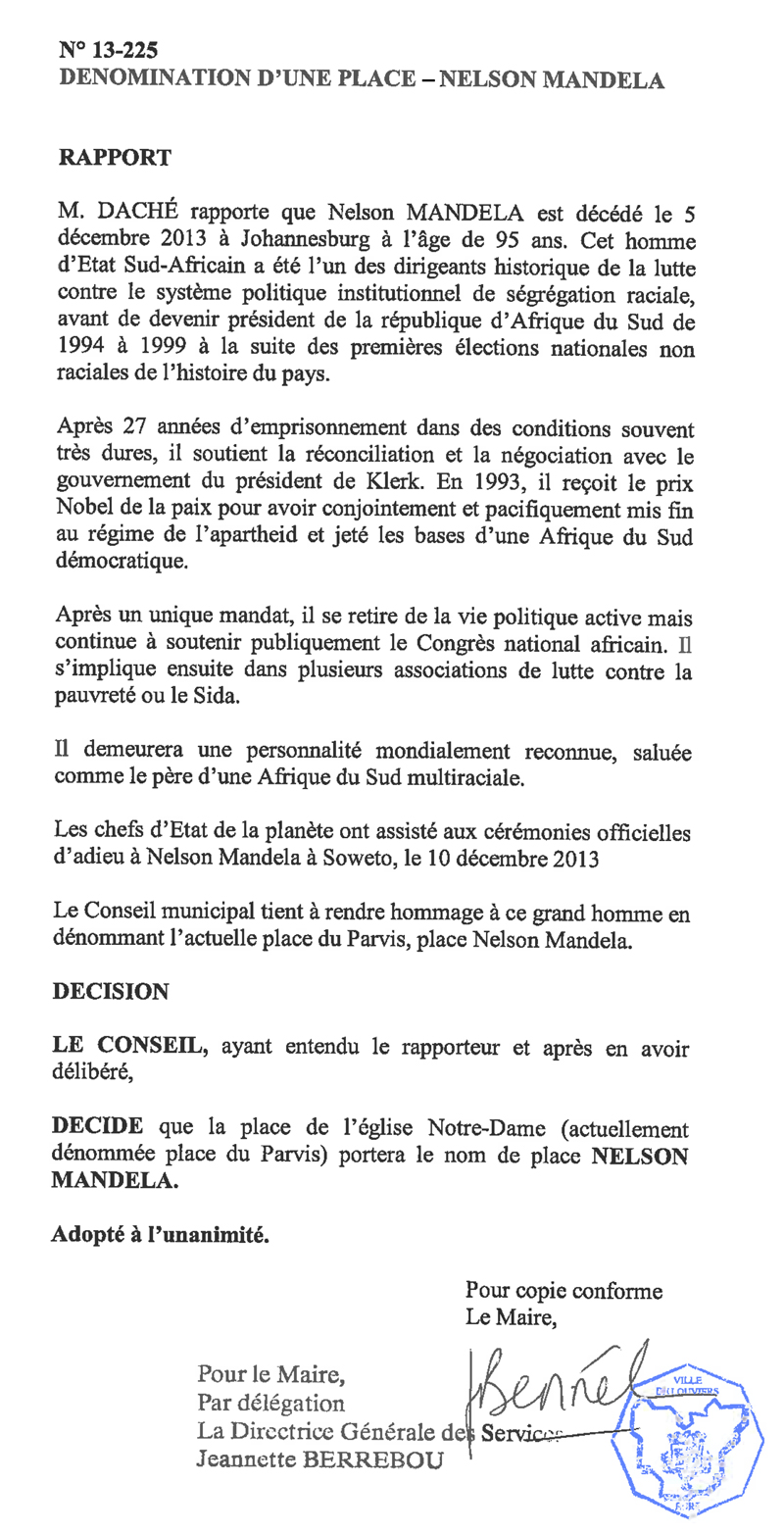 Droite et gauche confondues, le conseil municipale de Louviers a voté cette délibération. En refusant de l'appliquer, le maire commet une forfaiture. Mais le plus grave n'est-il pas qu'il renie ses propres valeurs républicaines, par peur d'être impopulaire auprès de l'extrême-droite ?