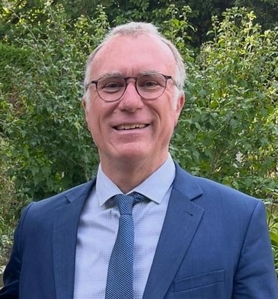 Dr Frédéric LAURENT, Trésorier d'Hypnose 33. Dr Frédéric LAURENT, Trésorier d'Hypnose 33.