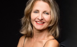 Dr Sylvie COLOMBANI-CLAUDEL, Présidente d'Hypnose 33, Coordinatrice du DIU Hypnose médicale clinique et thérapeutique de Bordeaux.