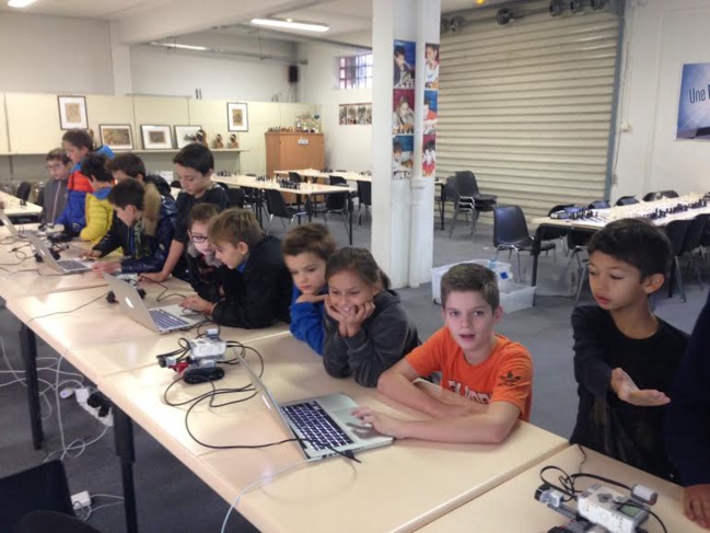 Atelier #5 : labyrinthe et boucles Atelier #5 : labyrinthe et boucles