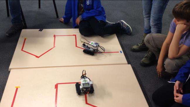 EV3 suiveur de ligne EV3 suiveur de ligne