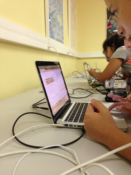 Des robots à l'école.