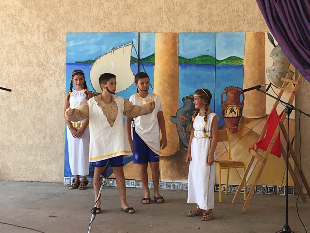 Teatru à a scola Toussaint Massoni