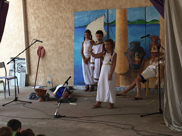 Teatru à a scola Toussaint Massoni