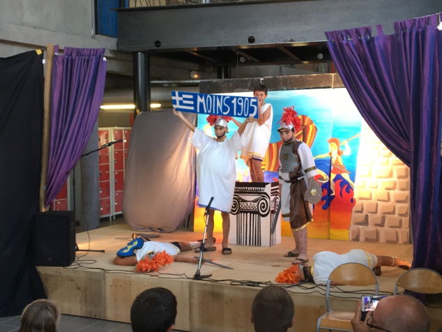 Teatru in cullegiu !