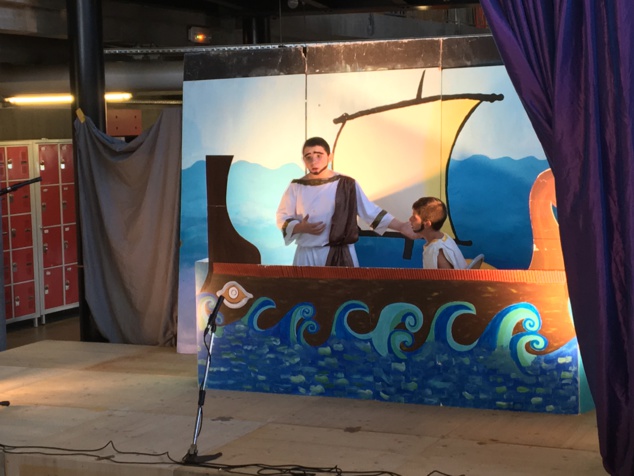 Teatru in cullegiu !