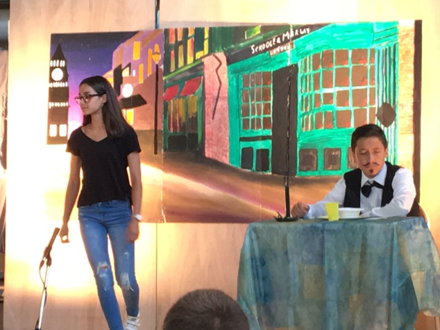 Teatru in corsu è in inglese