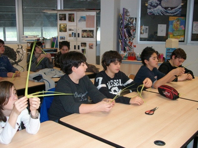 Tuttu ognunu si mette à u travagliu.