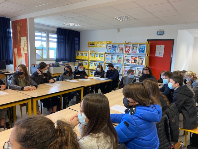 L'associu Inseme era l'invitatu di u cullegiu di Biguglia