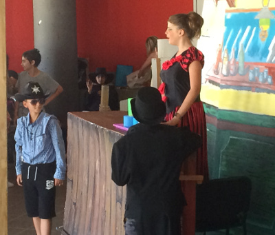 I ritratti di a pezza di teatru à u cullegiu