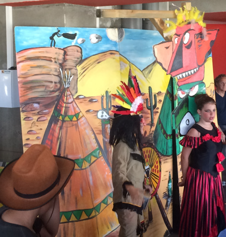 I ritratti di a pezza di teatru à u cullegiu