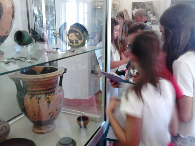 Visita di u museu è di u situ anticu d'Aleria