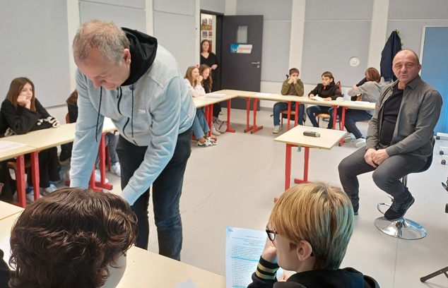 A Quinta bislingua 2 in "Scola in festa" cun Felì