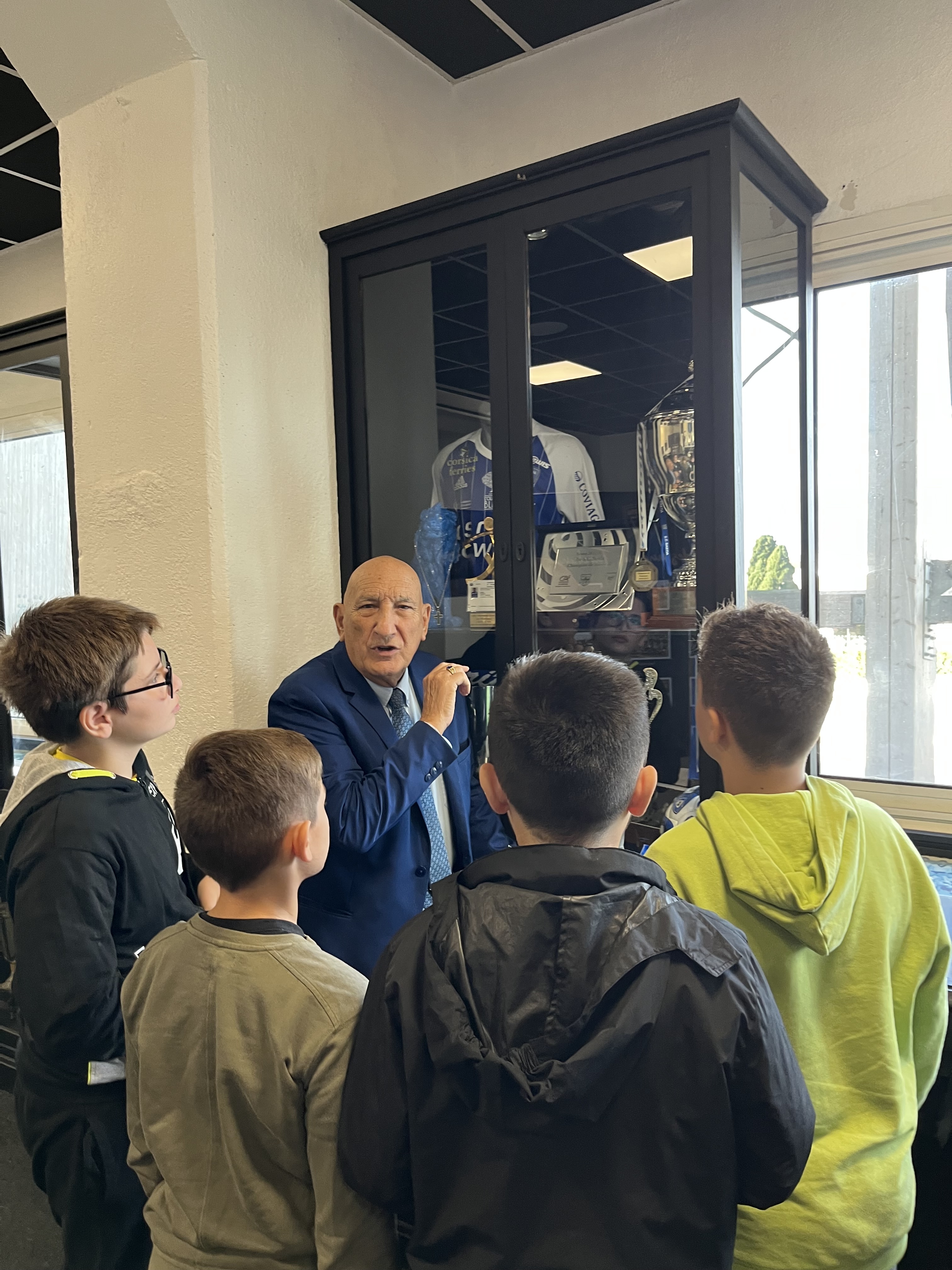 Avemu intervistatu à Jo Bonavita