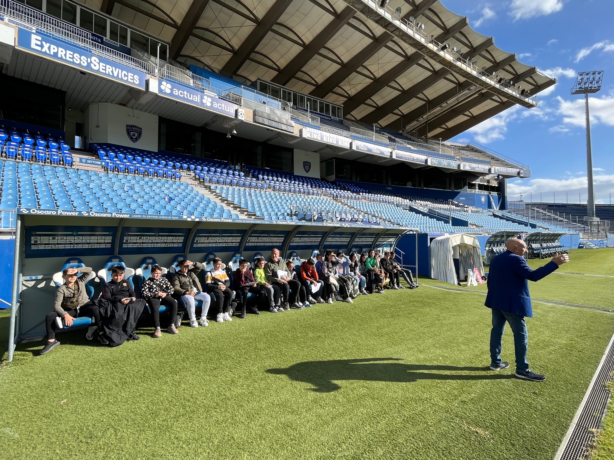 Avemu intervistatu à Jo Bonavita