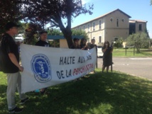 Manifestation de la CCDH devant le Centre Hospitalier de Montfavet à Avignon samedi 21 juillet à 14h30 Manifestation de la CCDH devant le Centre Hospitalier de Montfavet à Avignon samedi 21 juillet à 14h30