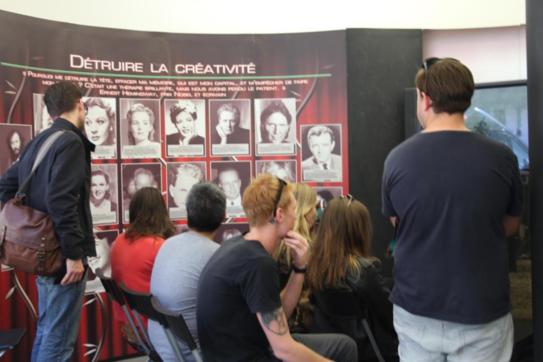 Juin 2012 : Près de 2000 personnes à l'exposition "Psychiatrie la vérité sur ses abus"