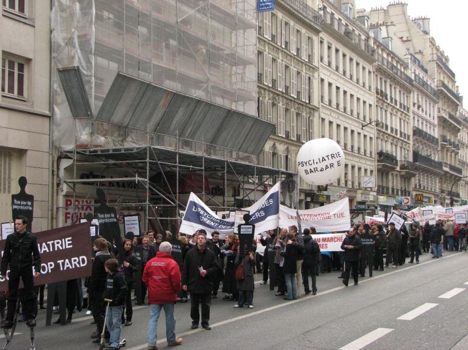 Manifestation de la CCDH contre le Congrès européen de psychiatrie à Nice !