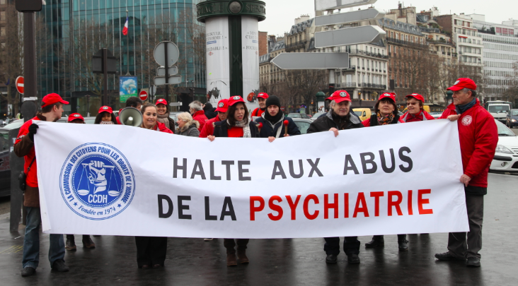 Congrès de l'Encéphale : la CCDH était présente pour manifester