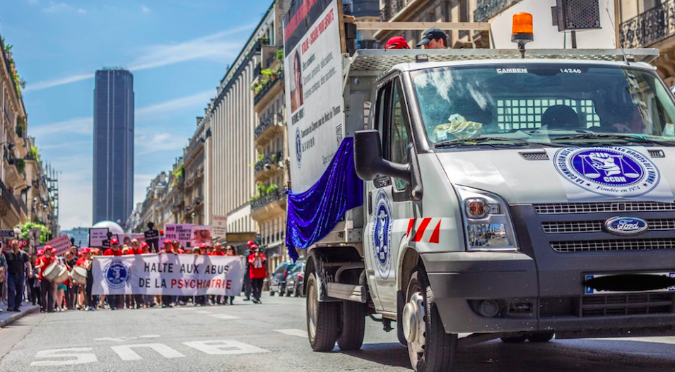 Paris le 27 juin 2015 : un millier de personnes a manifesté contre les abus psychiatriques !