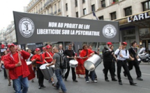30 manifestations CCDH en France contre les internements abusifs