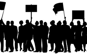 Manifestation de la CCDH devant le Centre Hospitalier de Digne les Bains