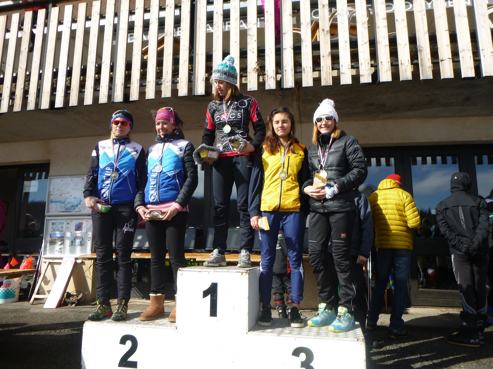 Le podium Dame Elite du relais