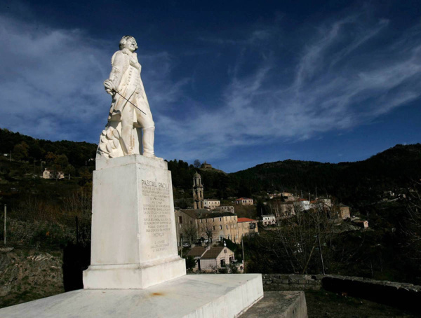 Sur les traces de Paoli à Morosaglia Sur les traces de Paoli à Morosaglia