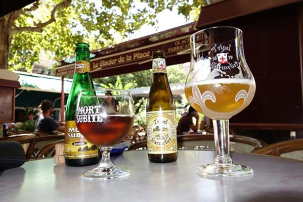 Le Glacier de la Place Le Glacier de la Place