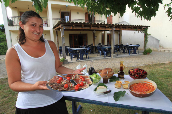 Chez Leon, la cuisine en partage