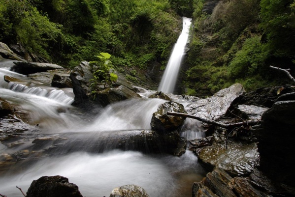 La cascade de la Struccia, remarquablement naturelle