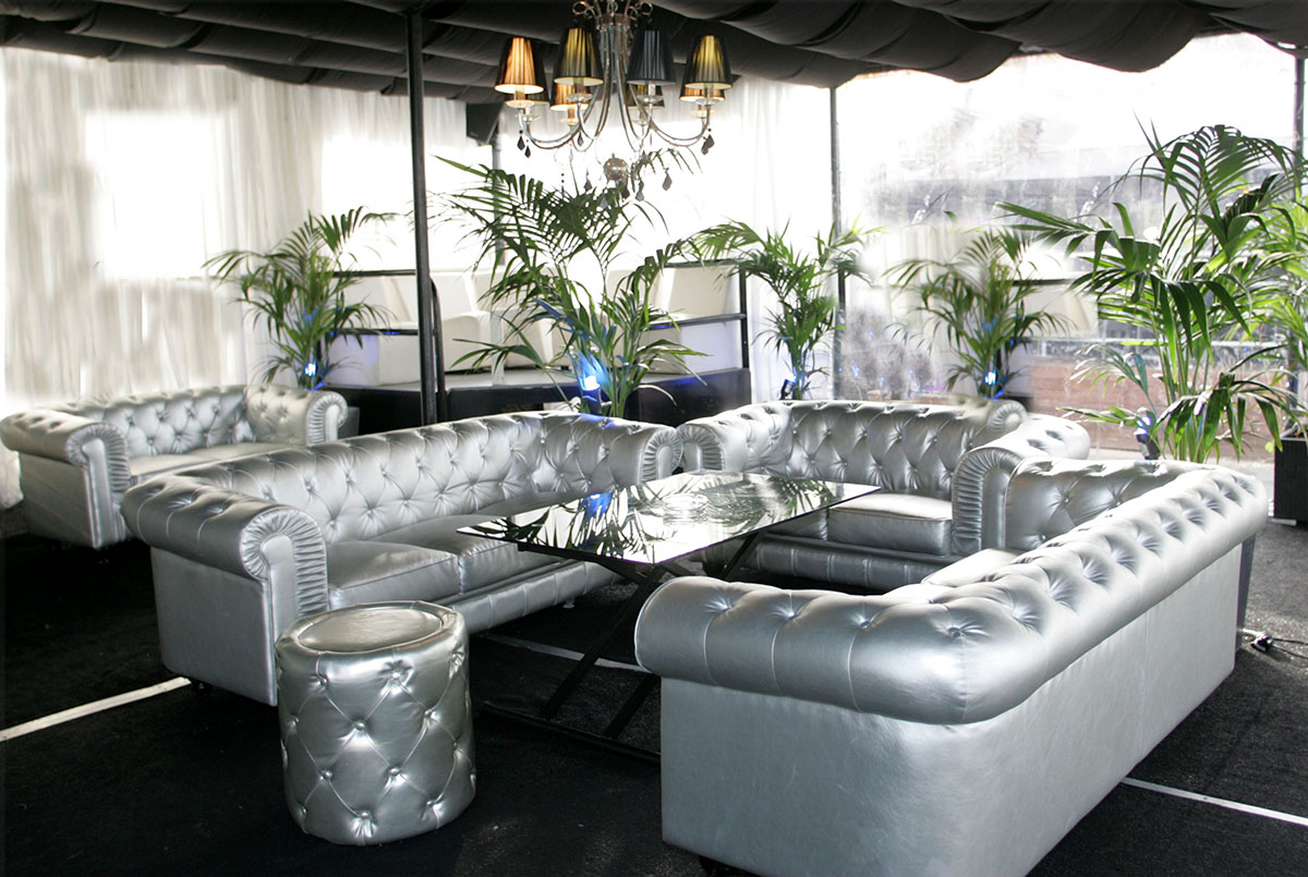 Le Dubai au Port de Taverna