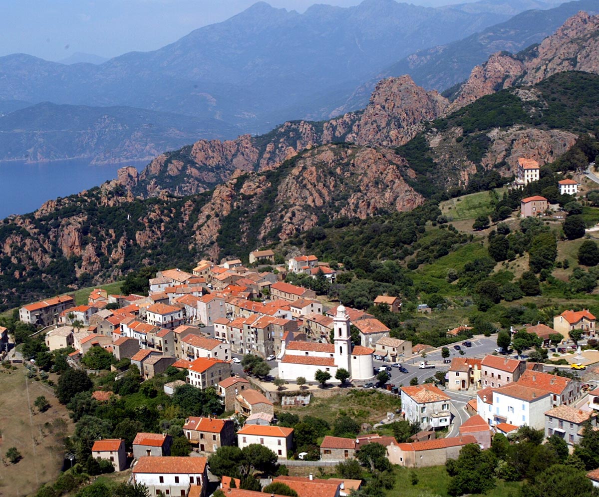 Piana entre mer et montagne