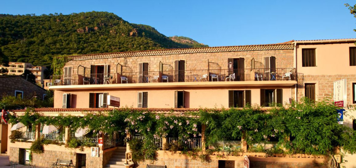 Hôtel Bon Accueil **