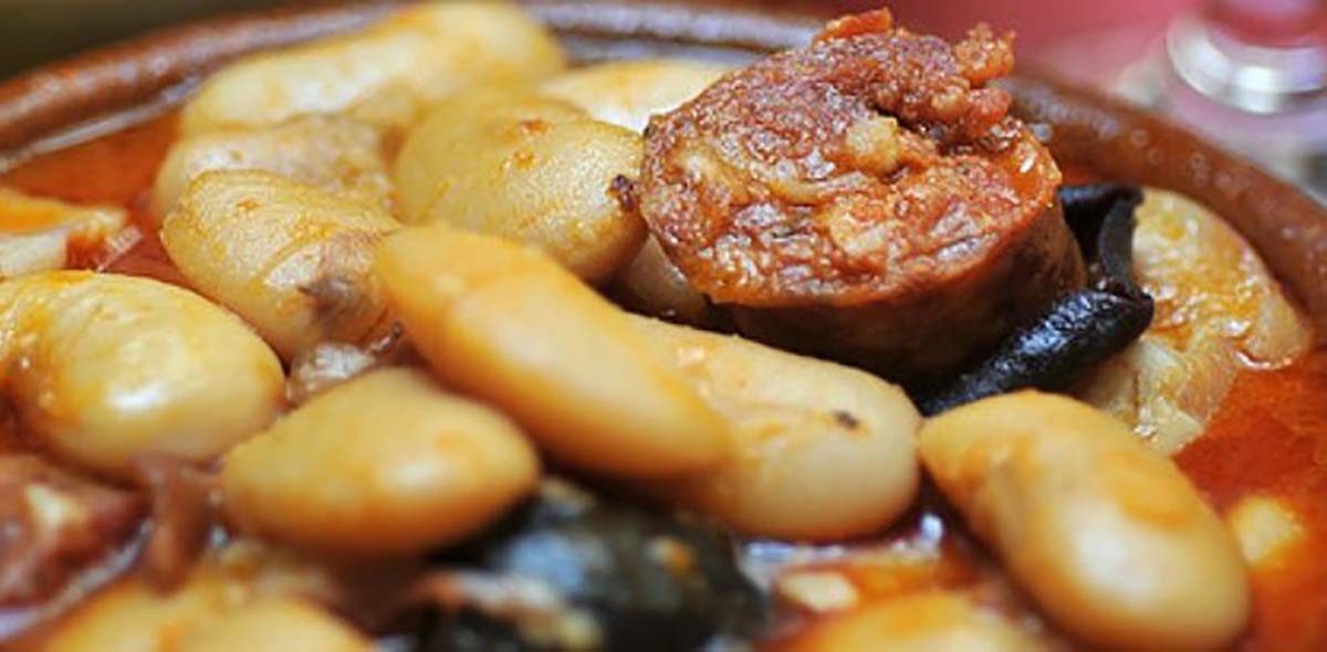 Haricots au figatellu